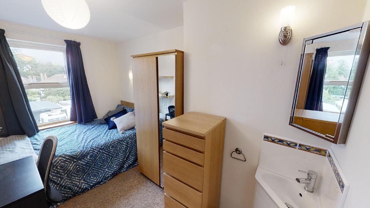 Bedroom 6