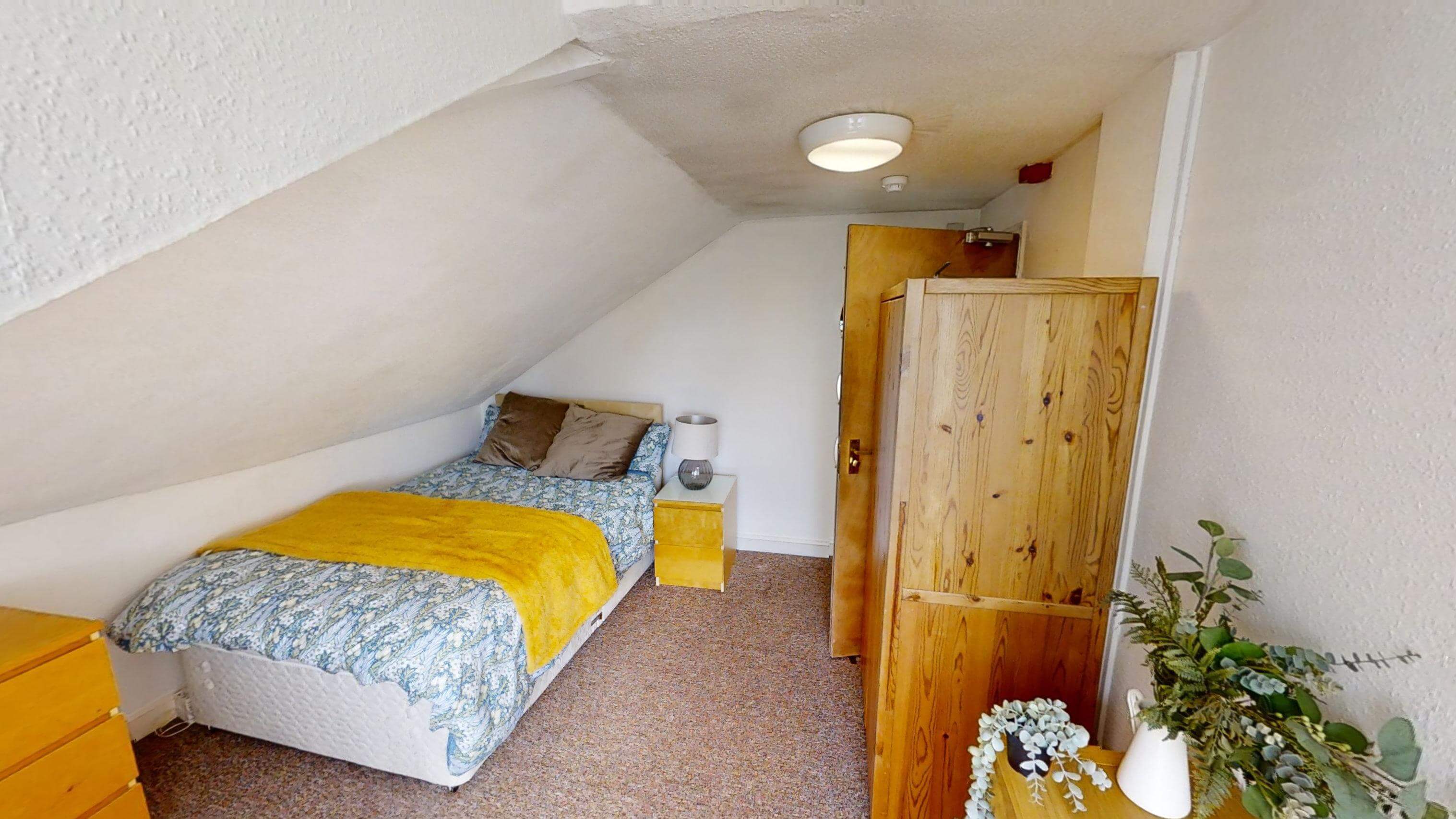 Bedroom 6
