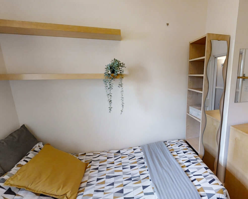 Bedroom5